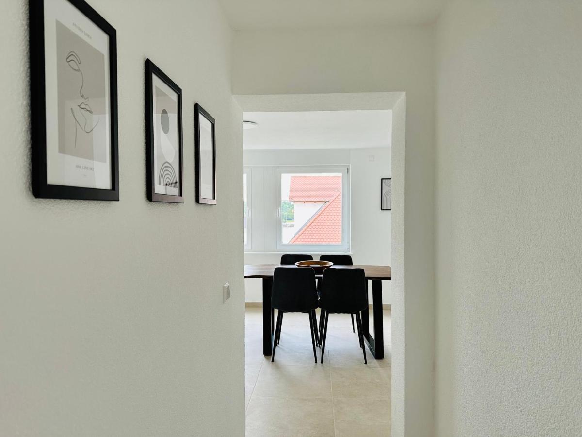 Bergblick-Apartment Istayunixi Seenaehe-Workspace-Netflix I Keine Monteure ฟรีดริชส์ฮาเฟน ภายนอก รูปภาพ